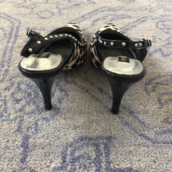 WHBM Animal Print Heels - Picture 4 of 5